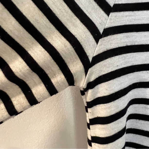 🦓Striped long-sleeve dress - Picture 5 of 7